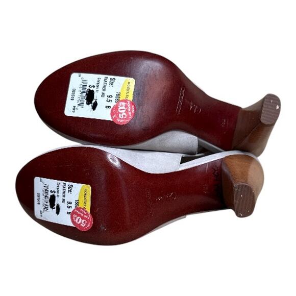 Cole Haan Elegant Pale Grey Suede Slingback Heels Shoes Size 9.5B NWOB - Picture 6 of 10